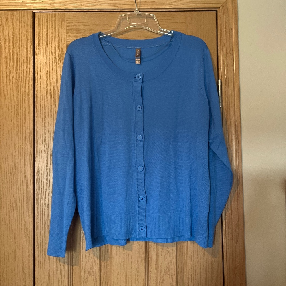 White stag cartigan sweater
